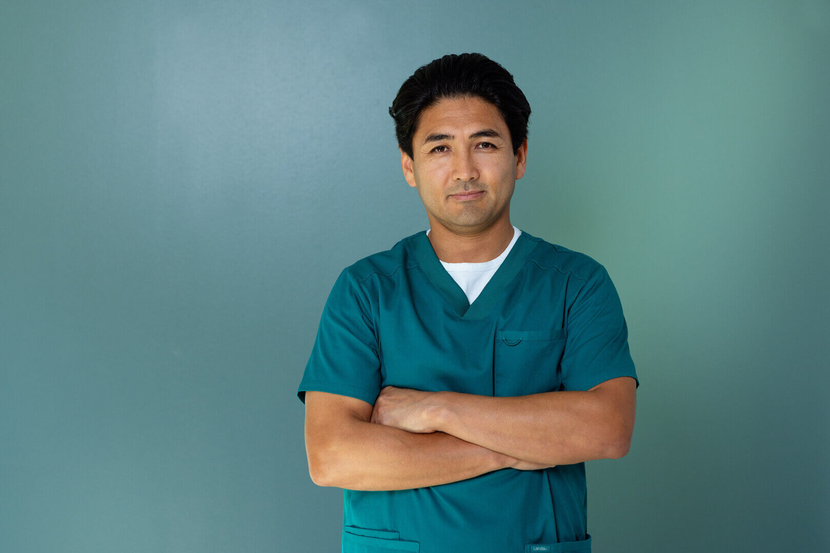 Billedet viser øjenlæge Shakoor Ba-Ali på Øjenhospitalet Danmark