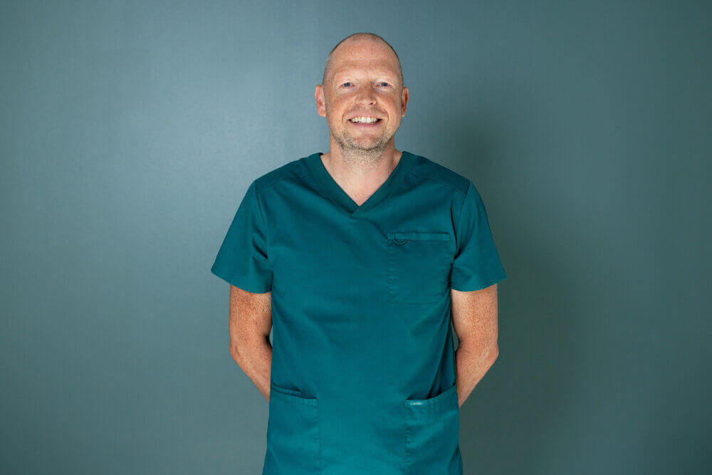 Portrætbillede af Jacob Nielsen, øjenlæge på Øjenhospitalet Danmark.