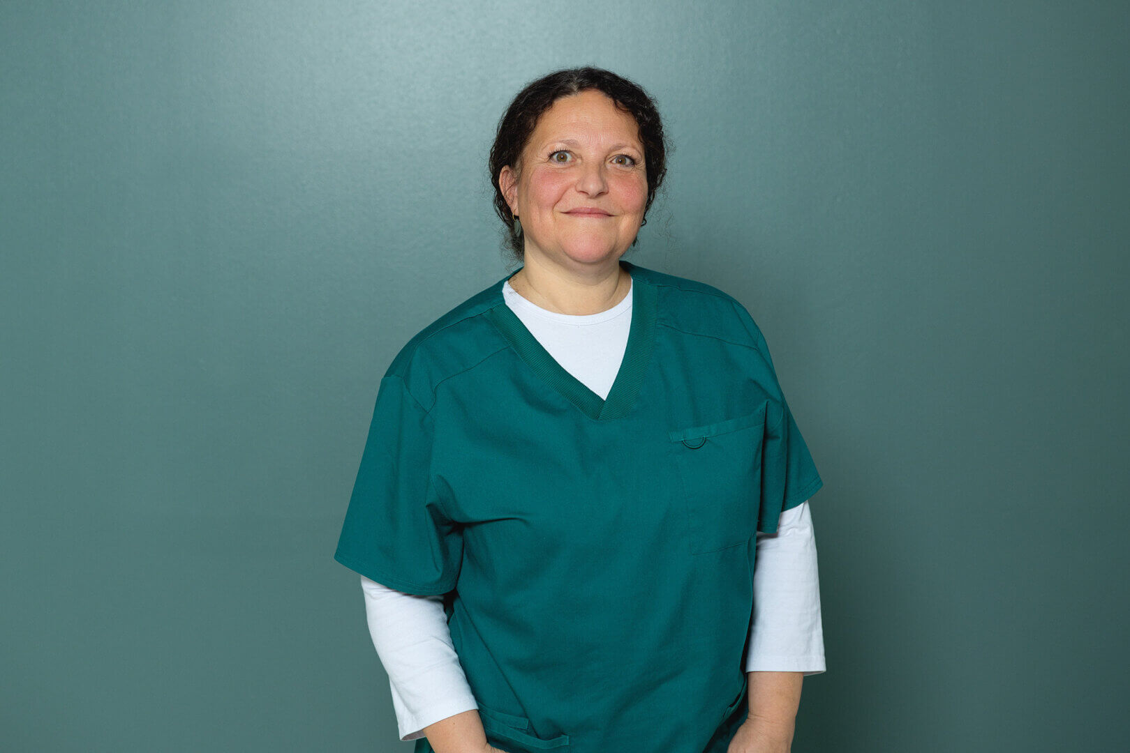 Portrætbillede af Nanna, som er optometristassistent på Øjenhospitalet Danmark.