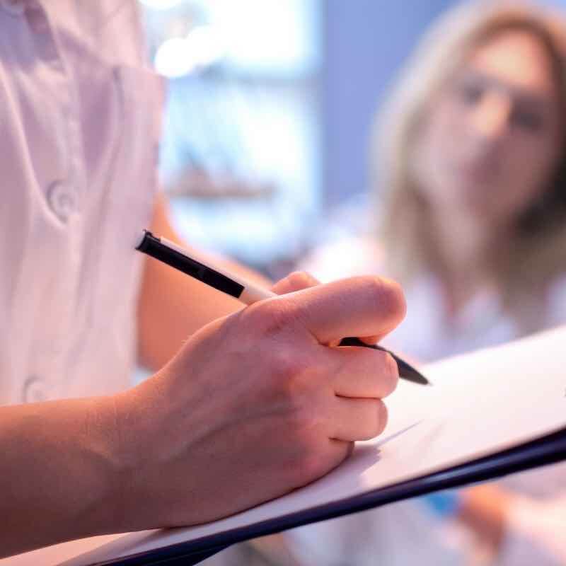 Hvorfor siger nogle fagfolk, at amd ikke kan behandles? Øjenhospitalet Danmark.