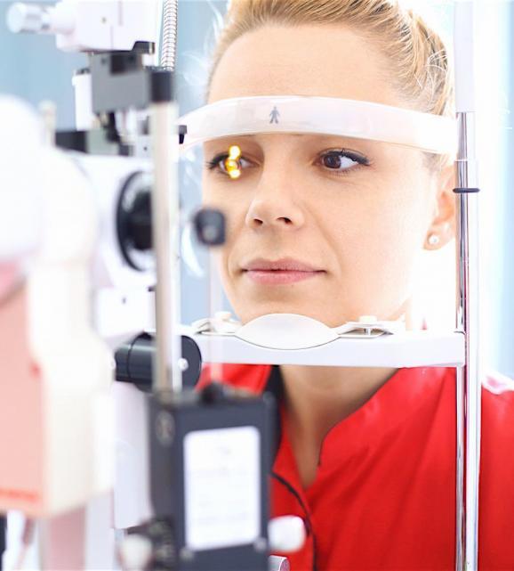 frit sygehusvalg graa staer oejenlaege operation behandling oejenhospitalet danmark Frit sygehusvalg øjenoperationer øjenlæge grå stær operation. AMD øjenforkalkning operation. Danmarks ældste og største private øjenklinik Øjenhospitalet Danmark øjenoperationer uden ventetid.