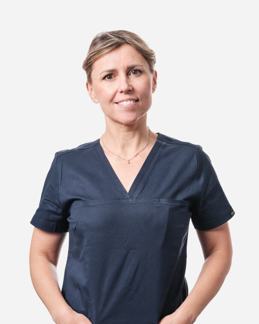 Portrætbillede af Tatjana, operationssygeplejerske på Øjenhospitalet Danmark.